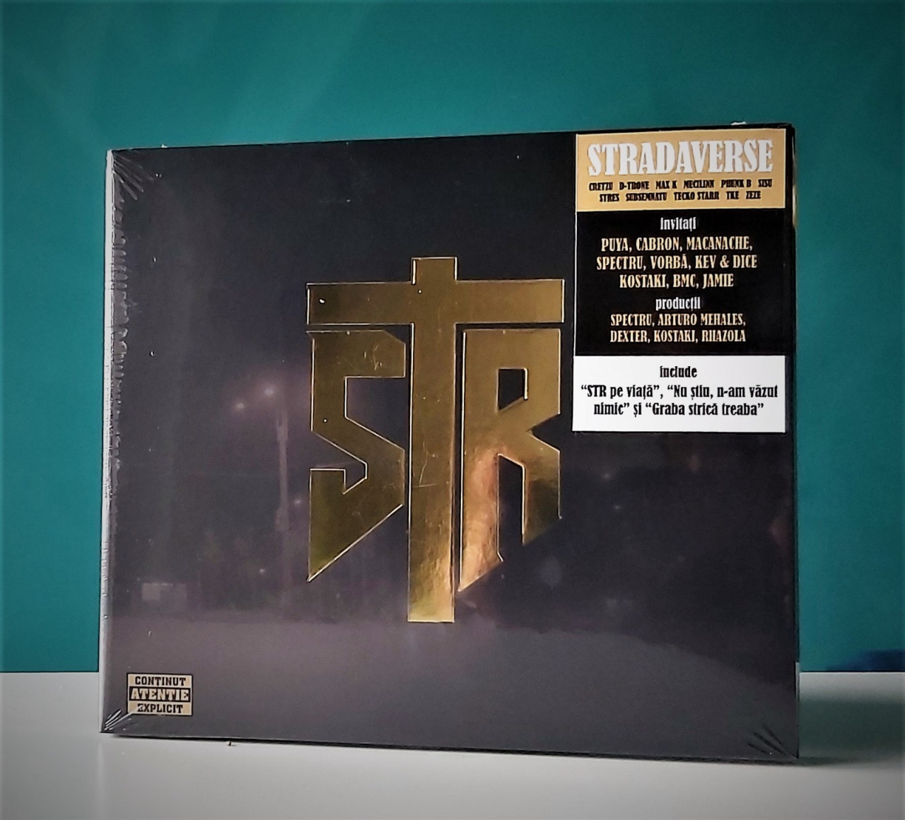 STICKER + STRADAVERSE GOLDEN ARTBOOK Deluxe Digipak (Limited Edition)